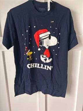 Snoopy Christmas Graphic T-Shirt